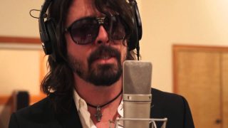 Foo Fighters Make Hilarious Announcement Video