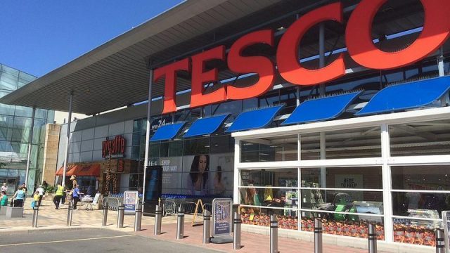 Huge English Supermarket Faces Backlash Over ‘Sexist’ Trolley Instructions