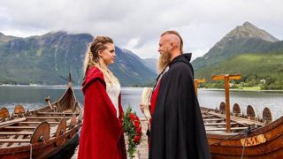 Couple get hitched in first Viking wedding in almost 1000 years