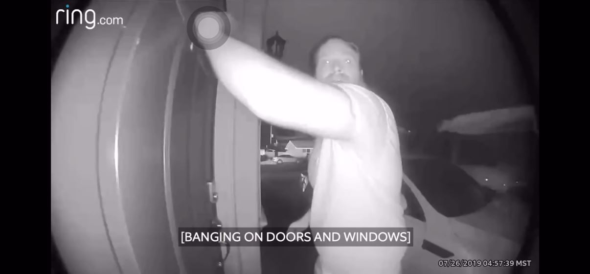 CCTV shows bloody legend bang on neighbours door to warn them of fire and helps them evacuate