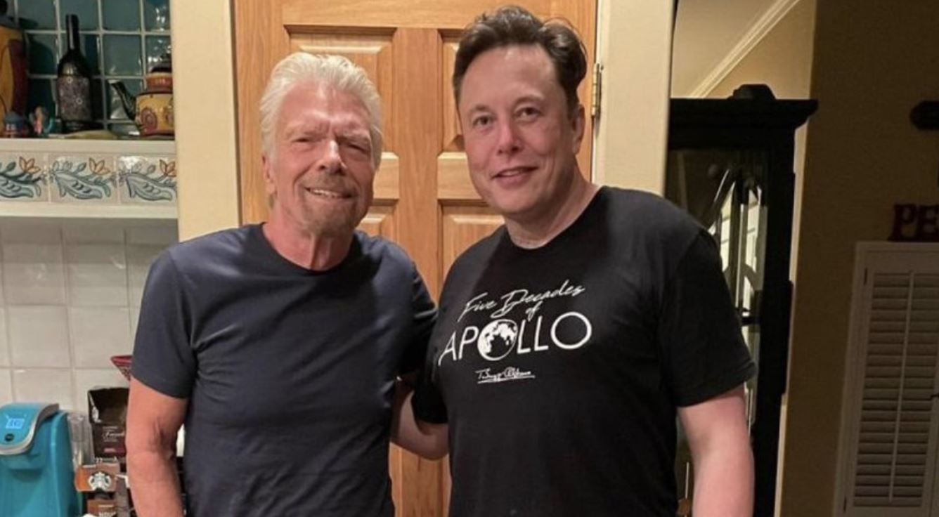 Elon Musk responds to space fans mocking Richard Branson’s “ugly” kitchen