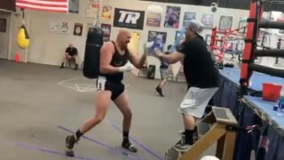 Tyson Fury’s lightning fast hand-speed has fans in awe