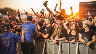 Let’s talk Pitiquette – in defence of Mosh Pits!