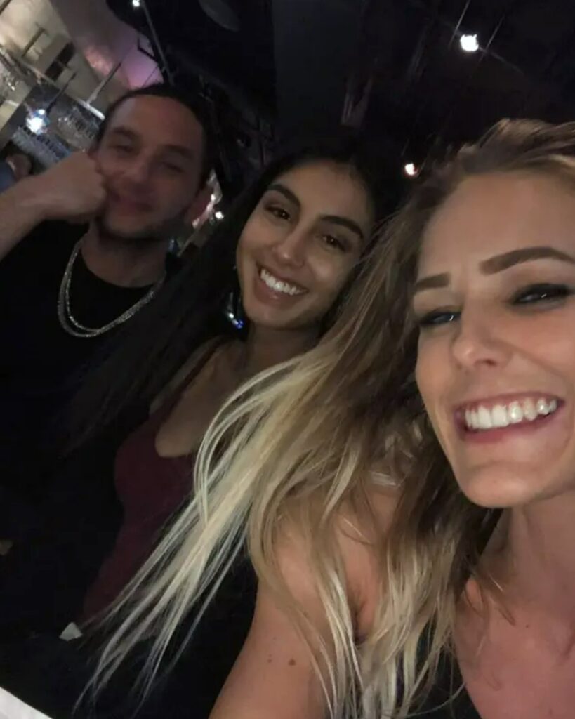 OnlyFans "Throuple" sleep in the same bed and want children together