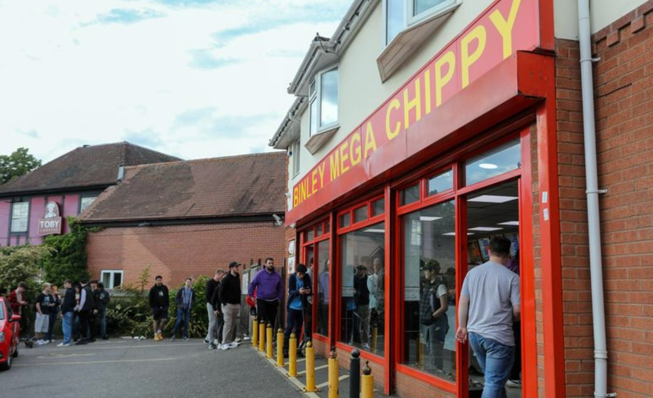 TikTok Video has people travelling the world to visit Binley Fish and Chip shop